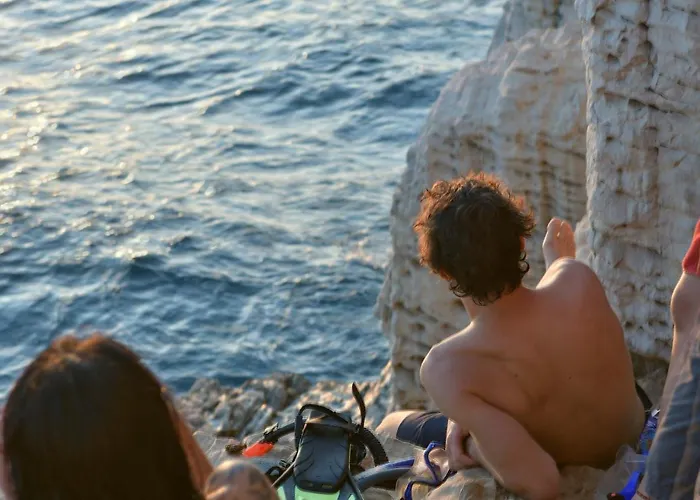 Outlanders Tribe * Split