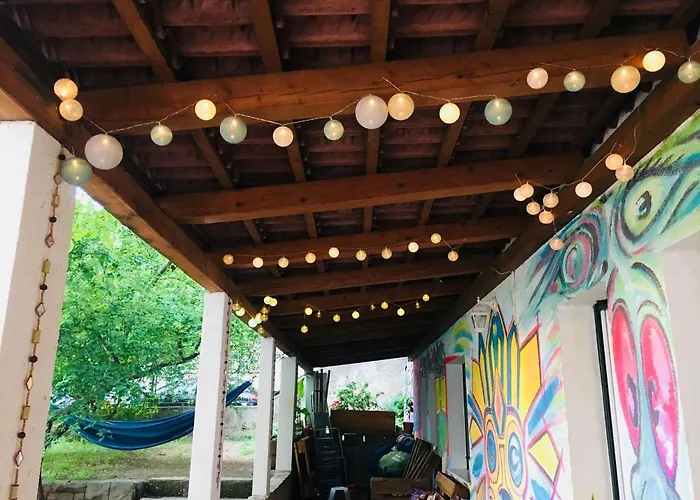 Outlanders Tribe Хостел